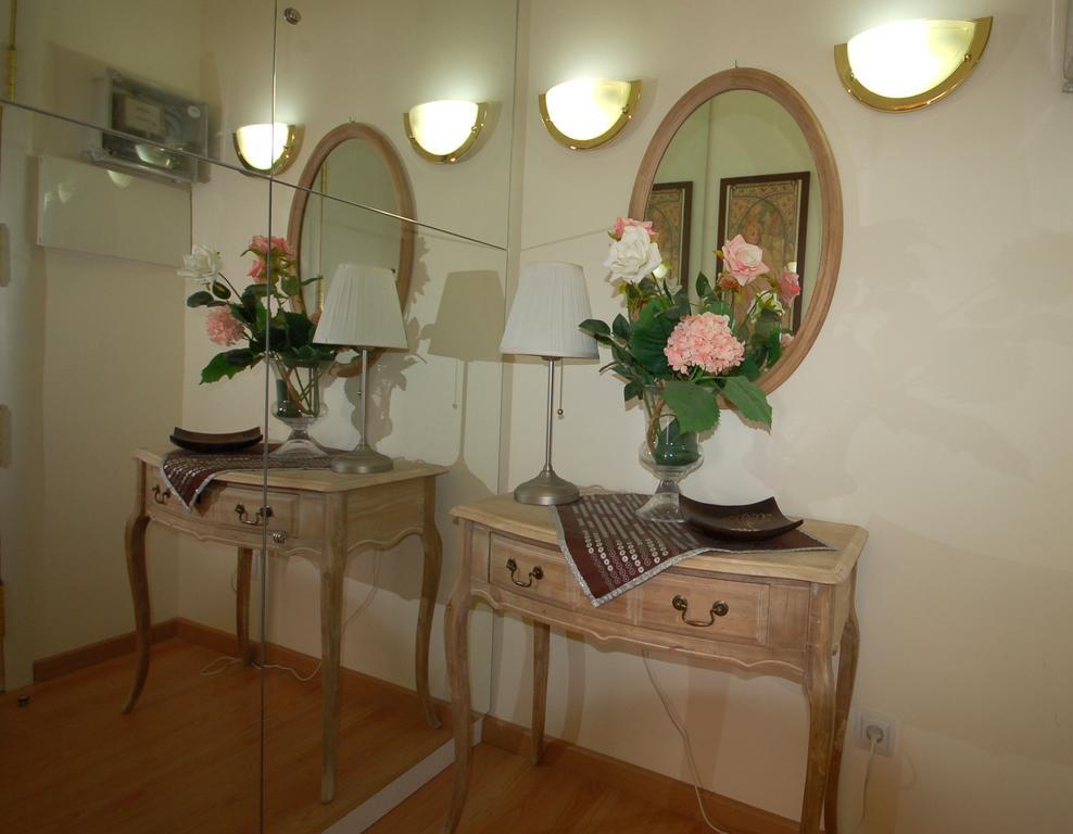Lets Holidays Centric Apartment In Barselona Oda fotoğraf